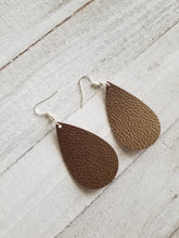 Load image into Gallery viewer, Tear Drop  Leather Earrings