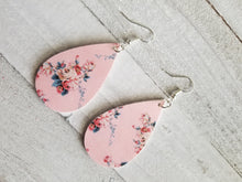 Load image into Gallery viewer, Tear Drop  Leather Earrings